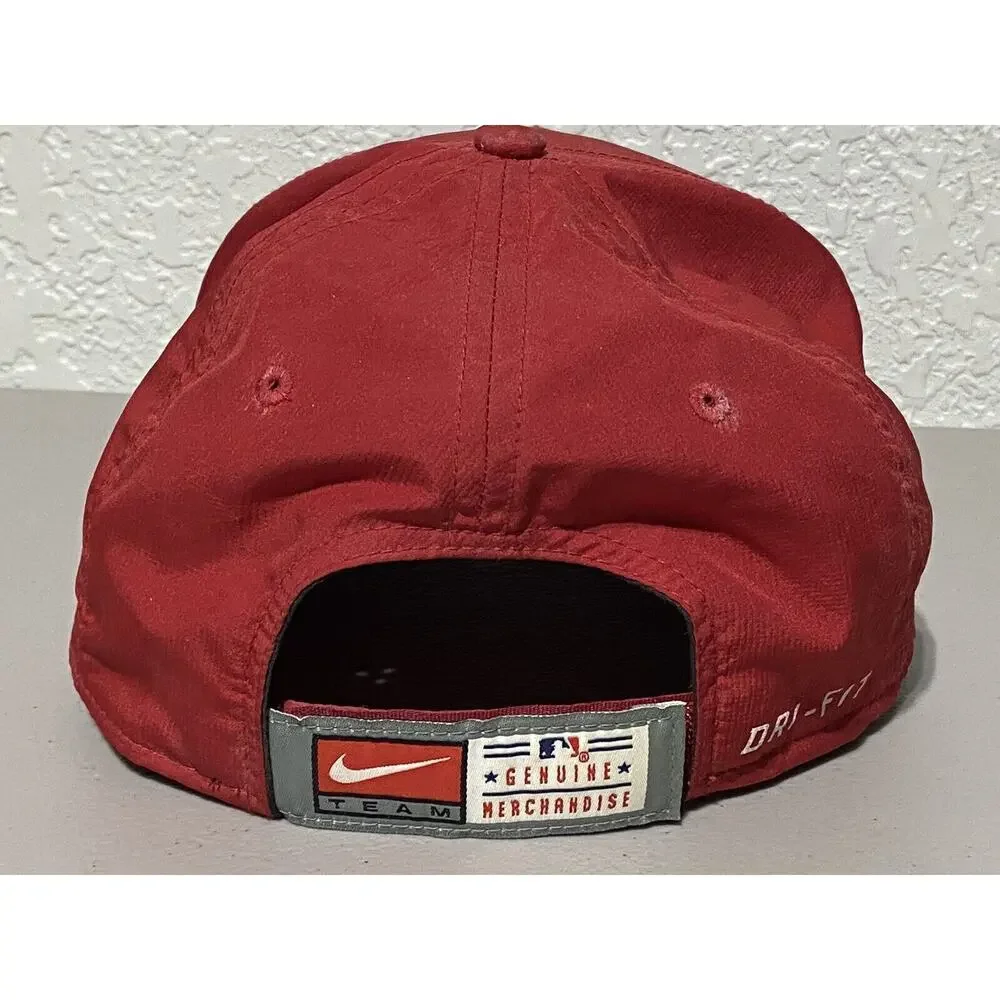 Nike Texas Rangers Hat Cap Strap Back Red Classic Dri Fit Official‎ MLB Mens OS